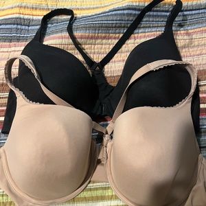 Victoria’s Secret body racerback bra lot 38DD